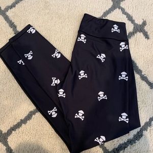 Johnny cupcakes leggings!